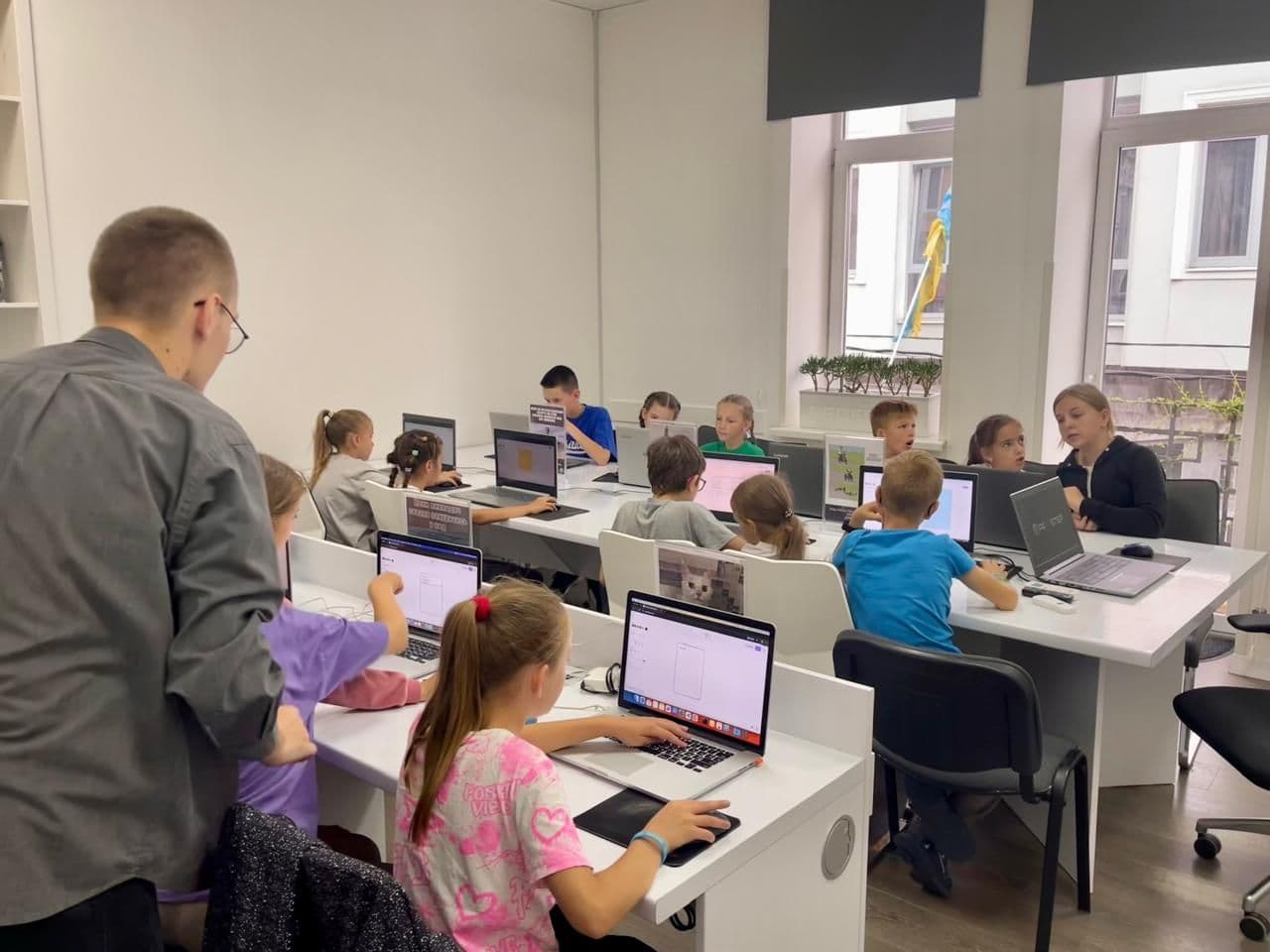 Пробний урок "WEB Програмування"